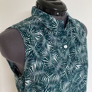 Silk sleeveless button up top